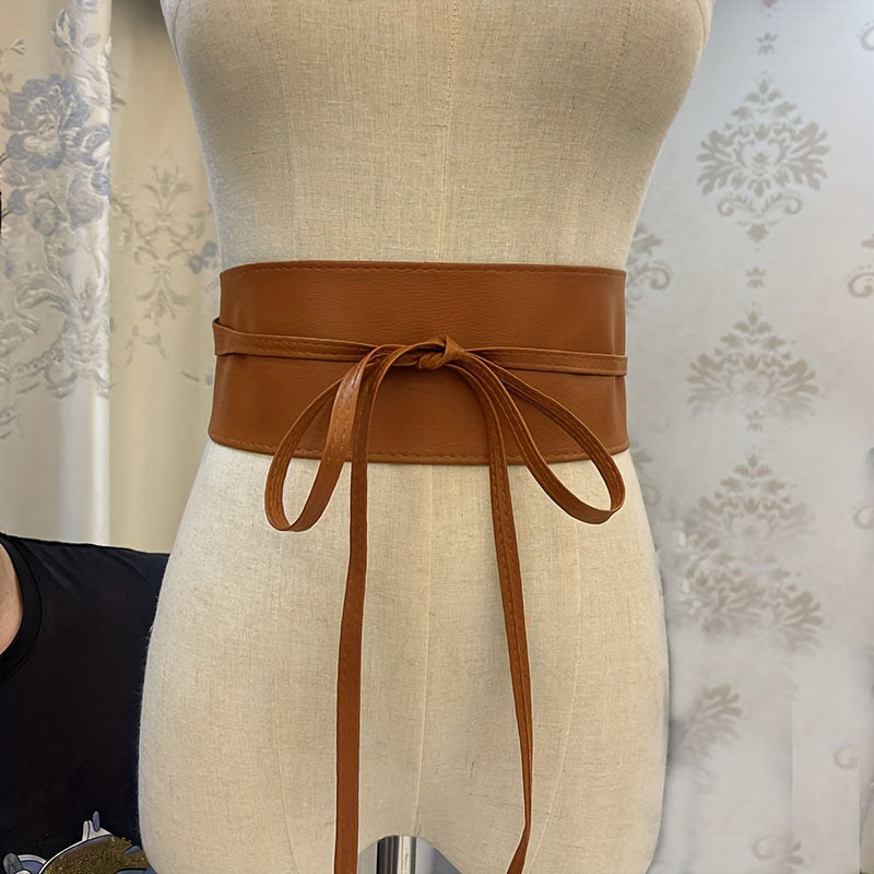 Lace-up waist belt