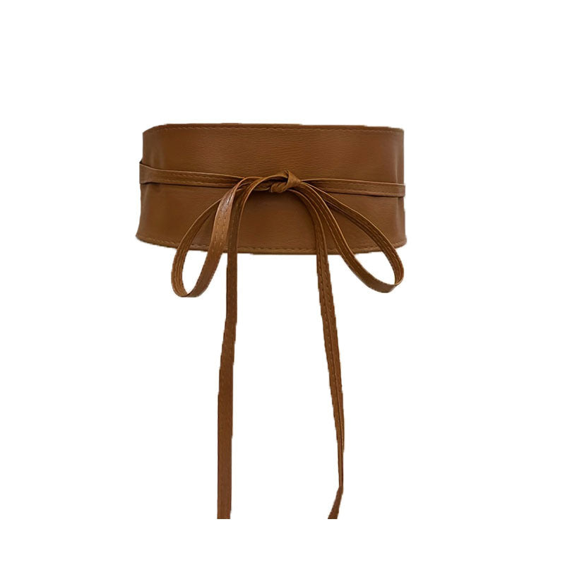 Lace-up waist belt