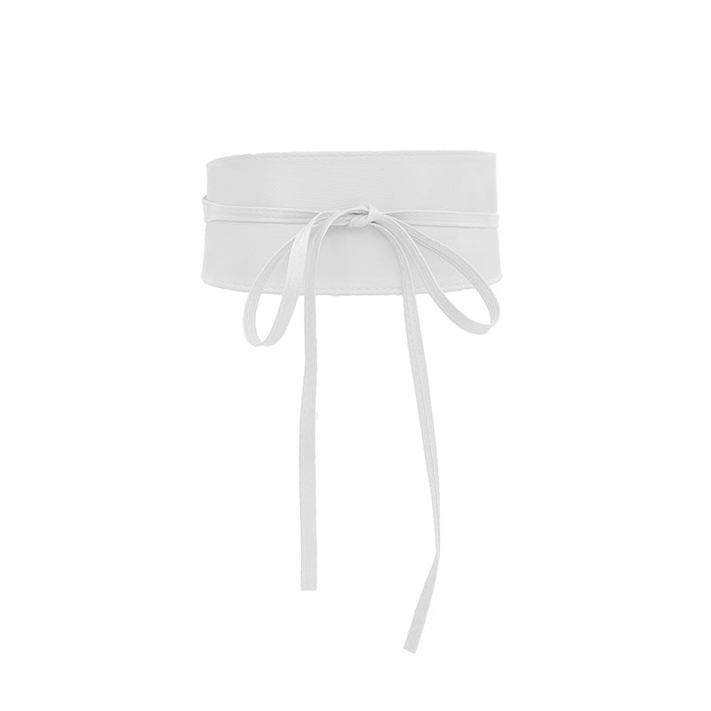Lace-up waist belt