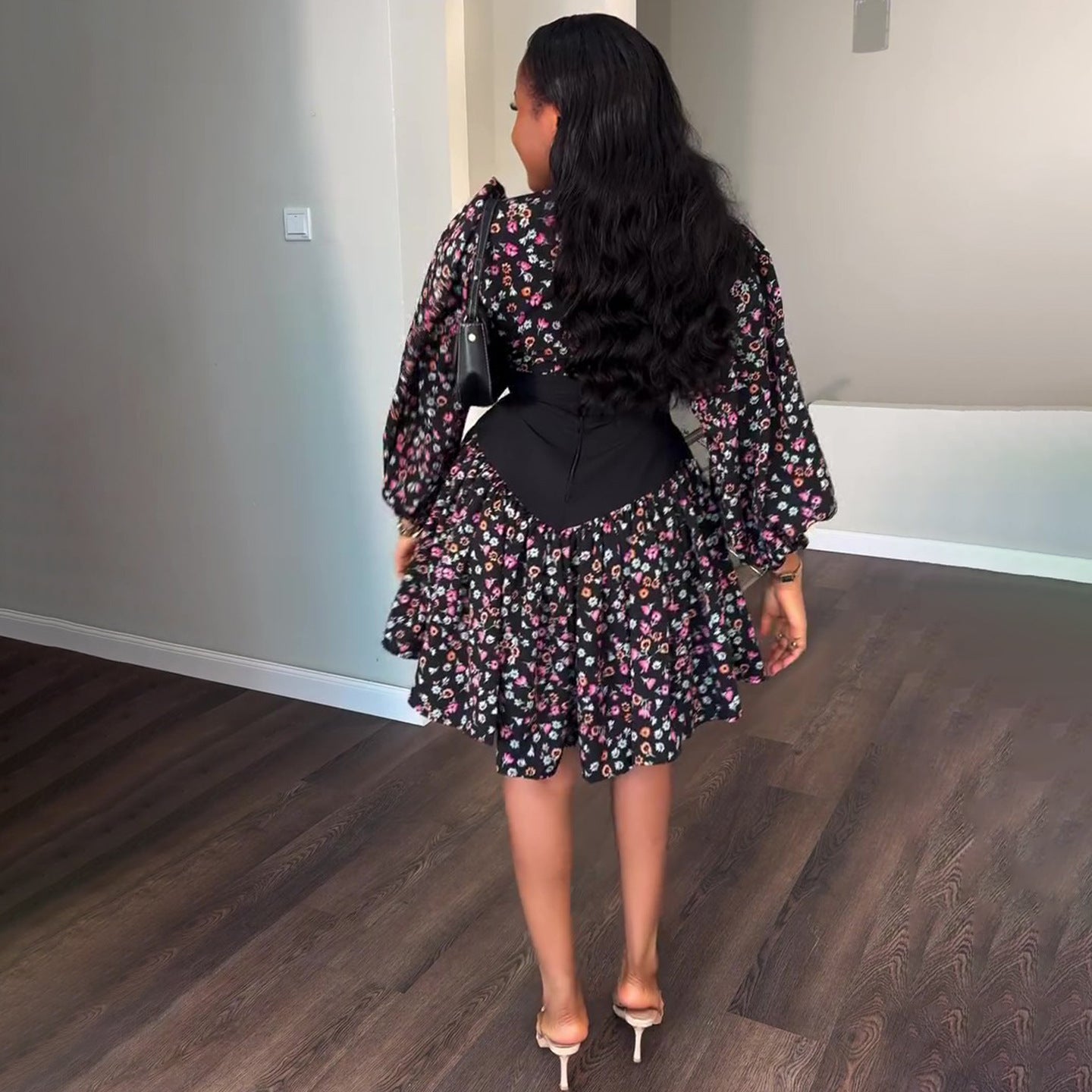Floral patchwork V-neck lantern sleeve waist ruffle dress