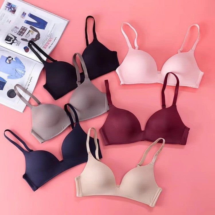 Self-Adjusting Plunge Bra