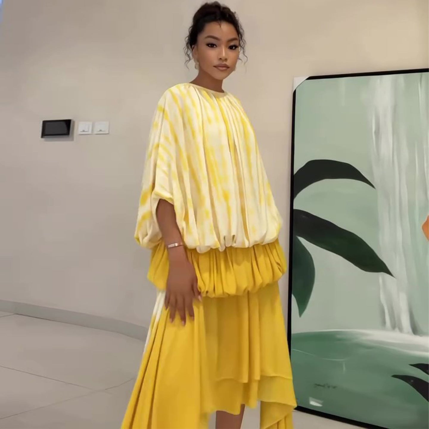 Yellow and white printed skirt suit elegant holiday style bat sleeve skirt