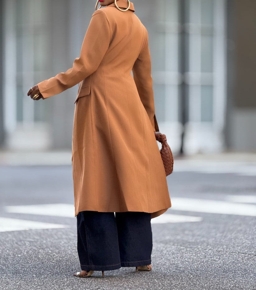 Long suit jacket with cutout waist