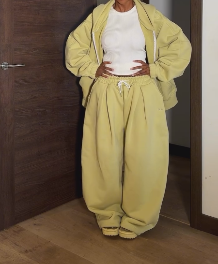 Yellow loose hoodie + pants set