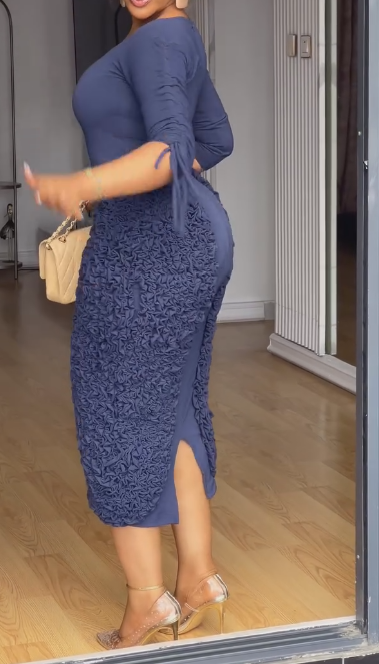 Hip-hugging drawstring sleeve pleated maxi skirt