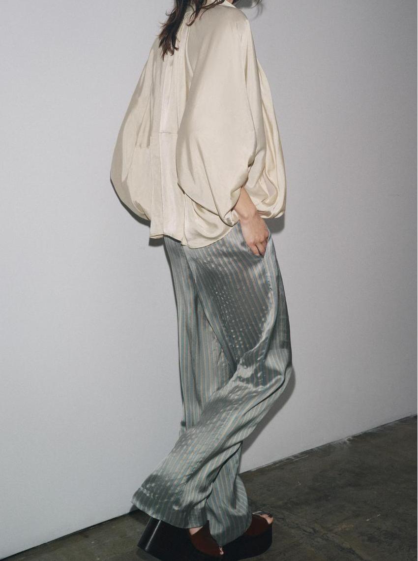 Puff sleeve jacket