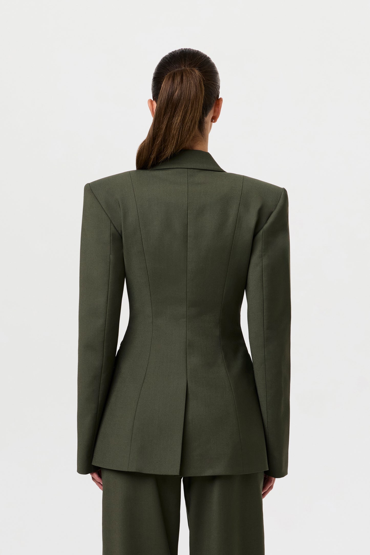 Slim-fit asymmetric double-breasted jacket and trousers suit