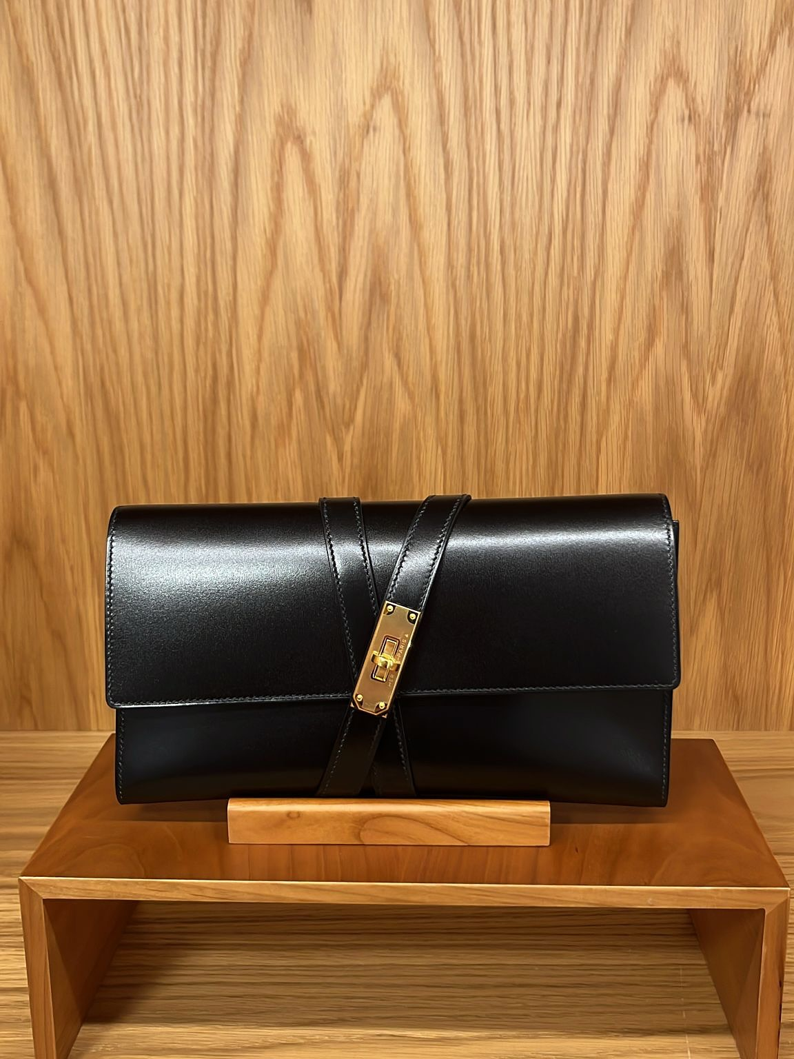 Large Wallet 16 in Satin Calfskin