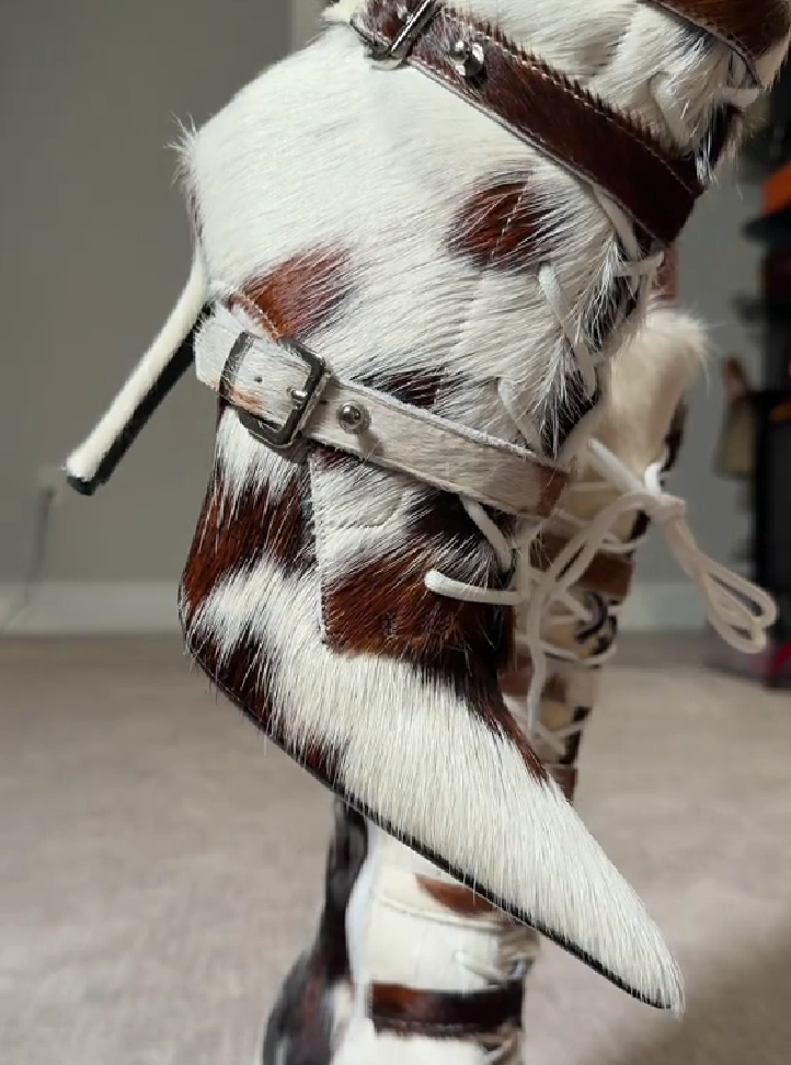 Pointed toe stiletto buckle high boots