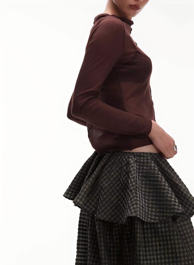 Plaid lantern pants with a skirt-like design