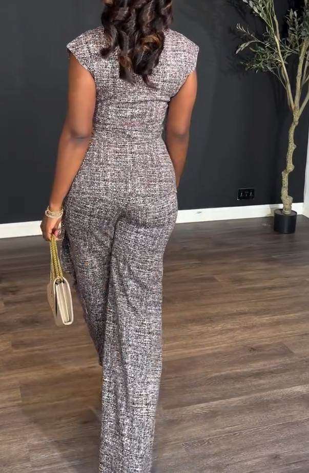 Sleeveless tie-front top and wide-leg pants two-piece set
