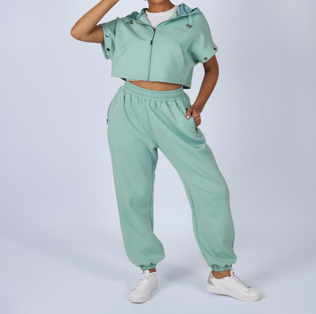 Detachable Lightweight Cropped Zipper Shirt + Sweatpants Set