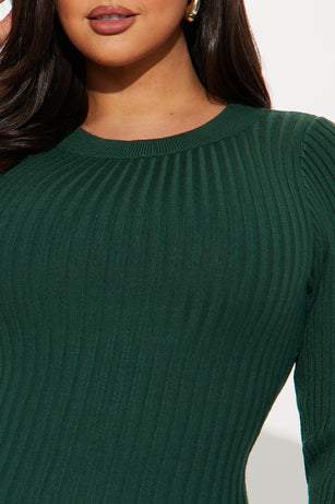 Green Knit Ruffle Hem Midi Dress