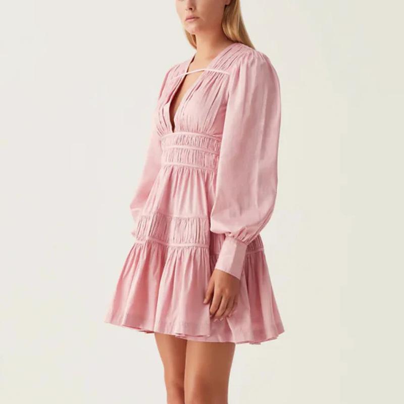 Short dress with patchwork ruffle design