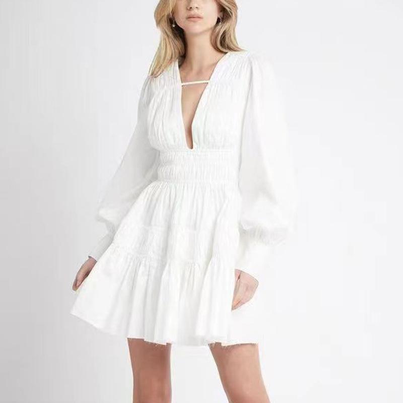 Short dress with patchwork ruffle design