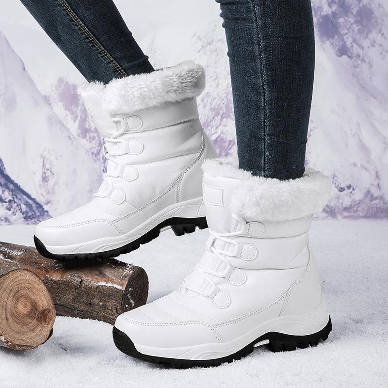 Long plush and warm women's snow boots
