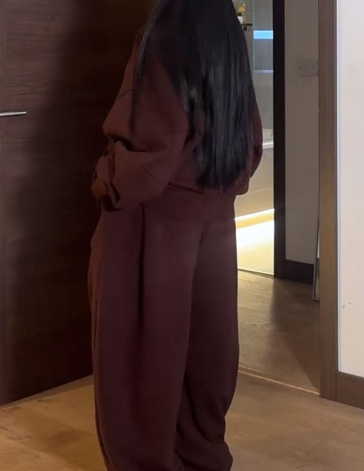 Brown loose-fitting hoodie + pants set