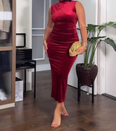 Red velvet hip dress