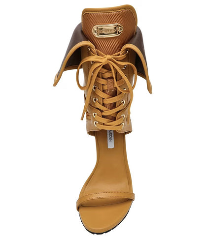 Leather, foldable, lace-up stiletto sandals suitable for sporty occasions.