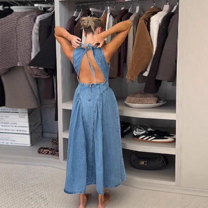 Women's sleeveless backless denim skirt