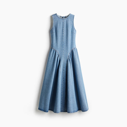 Women's sleeveless backless denim skirt