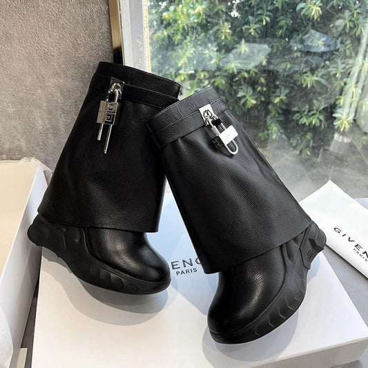 Metal buckle platform ankle boots