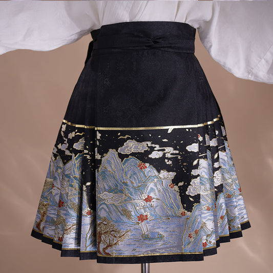 Short horse face skirt