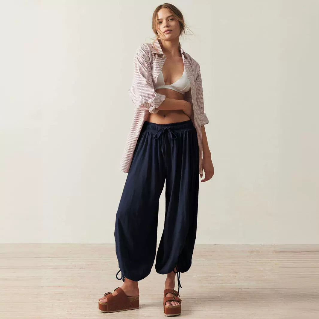 Plus size women's solid color wide-leg loose pants with large pockets