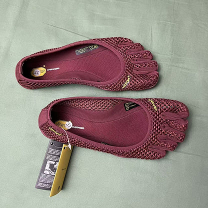 Pilates, Indoor Fitness, Yoga & Dance Shoes — Split-Toe Style