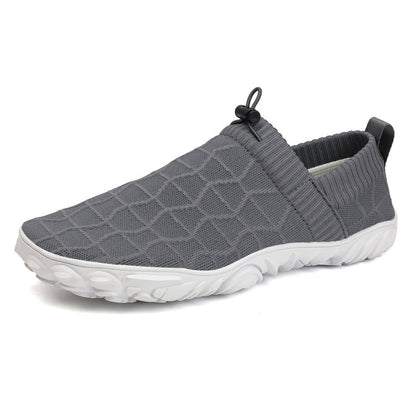 Versatile barefoot breathable flyknit sneakers