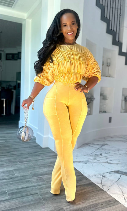 Two-piece drawstring set