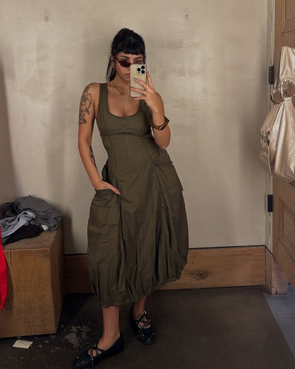 Sleeveless Backless Bud Dress
