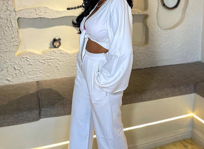 White waist-baring shirt two-piece suit