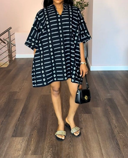 Black V-neck printed loose dress