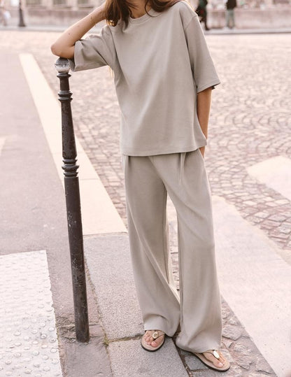 Relaxed casual suit