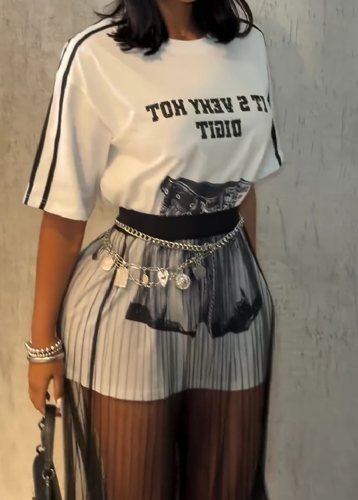Loose T-shirt with see-through mesh long skirt set