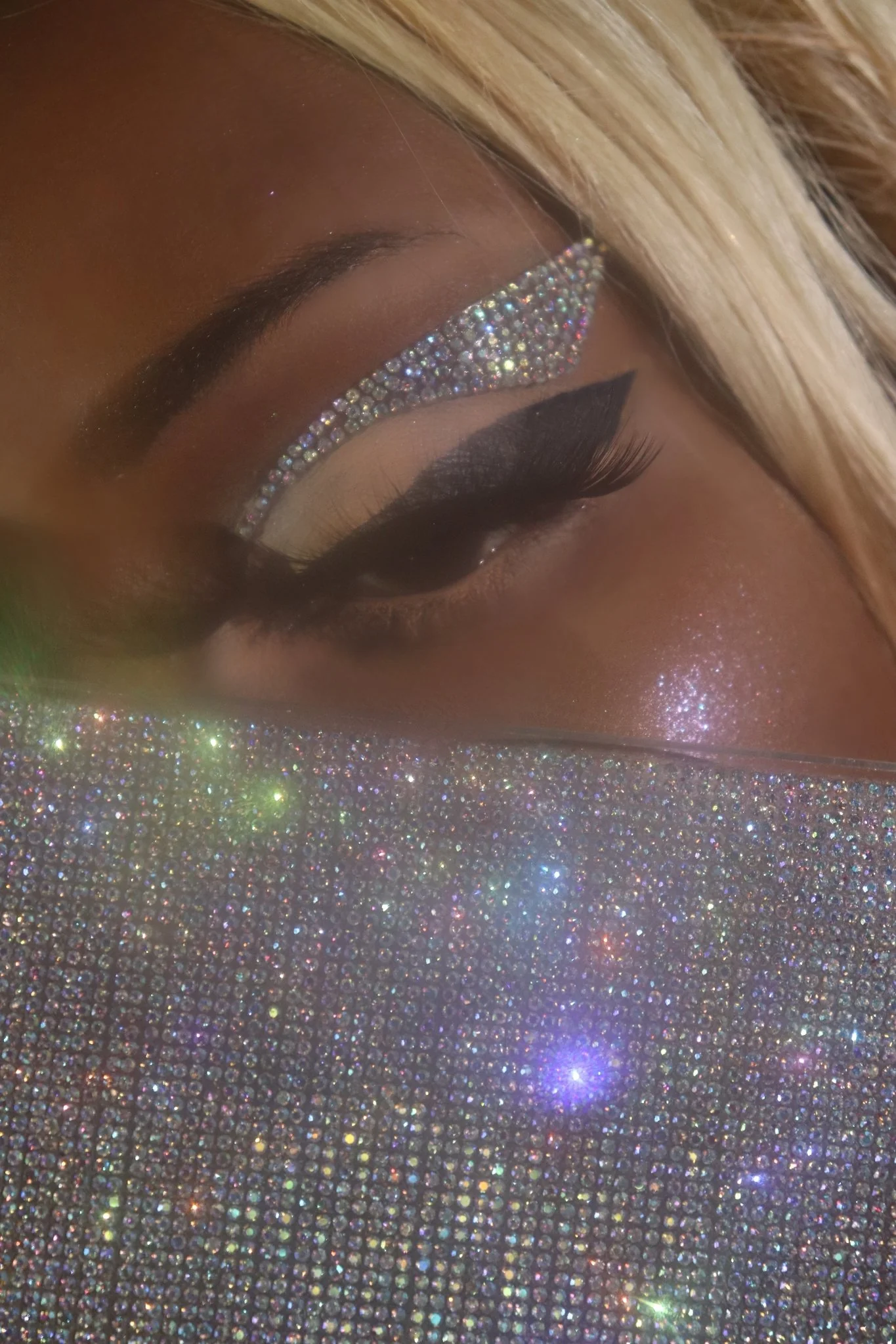 Self-adhesive eyeliner diamond stickers