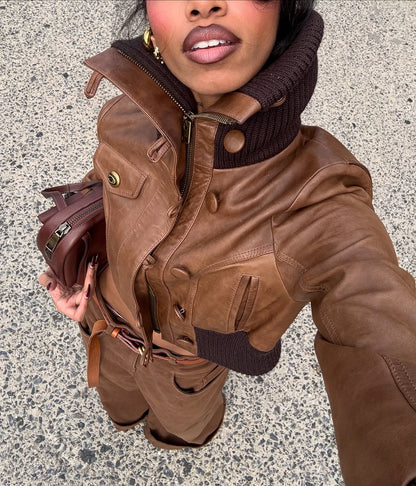 Lapel leather jacket + straight jeans