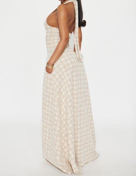 Halter neck backless dress