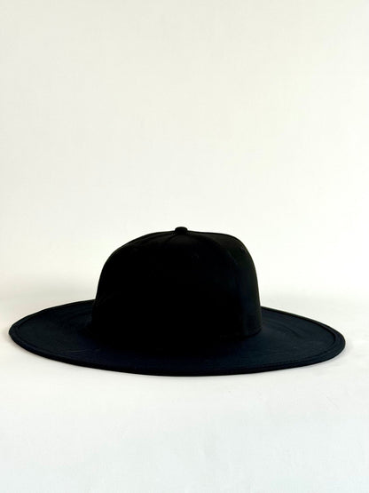 Flat-brimmed denim baseball cap