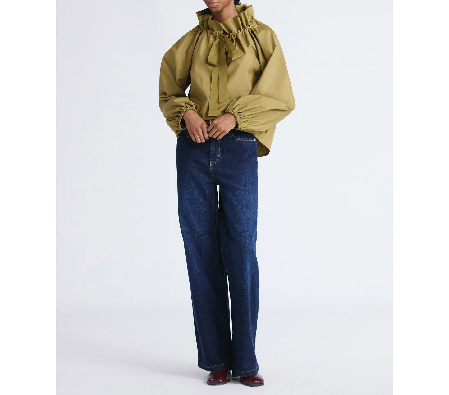 Ruffle Collar Cotton Long Sleeve Top