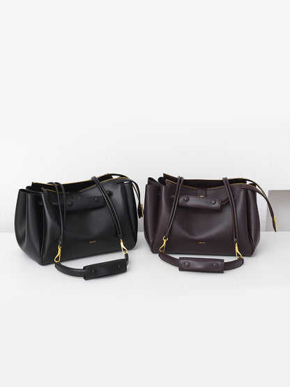 Medium Madrid bag in supple calfskin