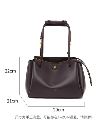 Medium Madrid bag in supple calfskin