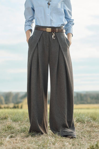 Wool-blend loose-fitting pleated trousers