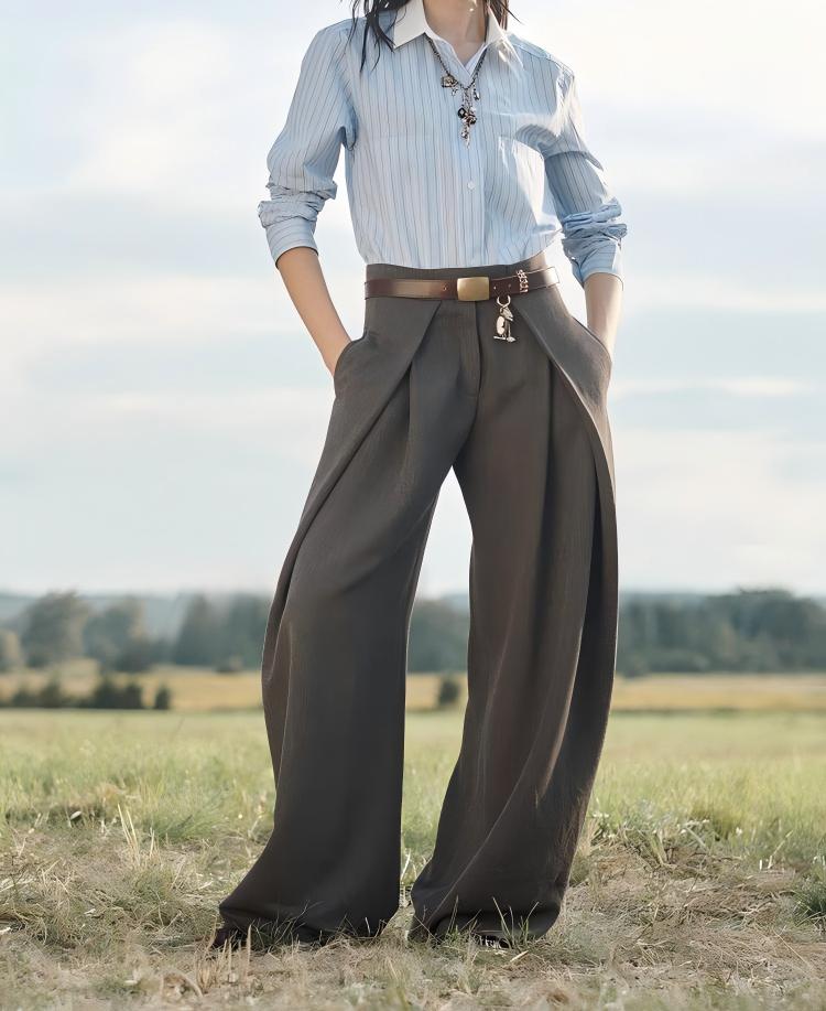 Wool-blend loose-fitting pleated trousers