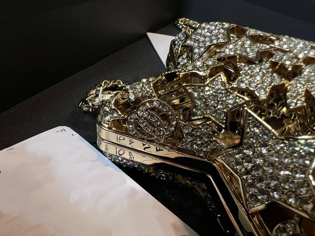 Five-pointed star diamond evening bag mini hollow metal star bag