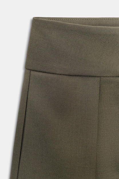 Pleated balloon pants