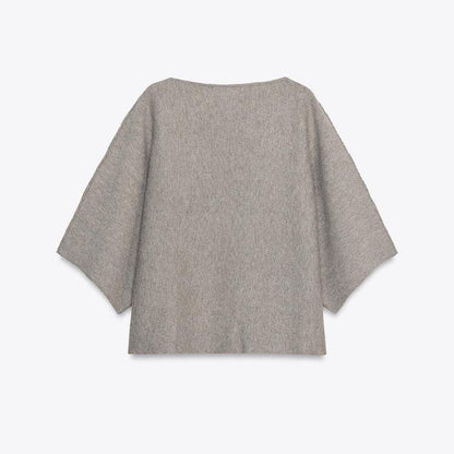 Women's collared knitwear