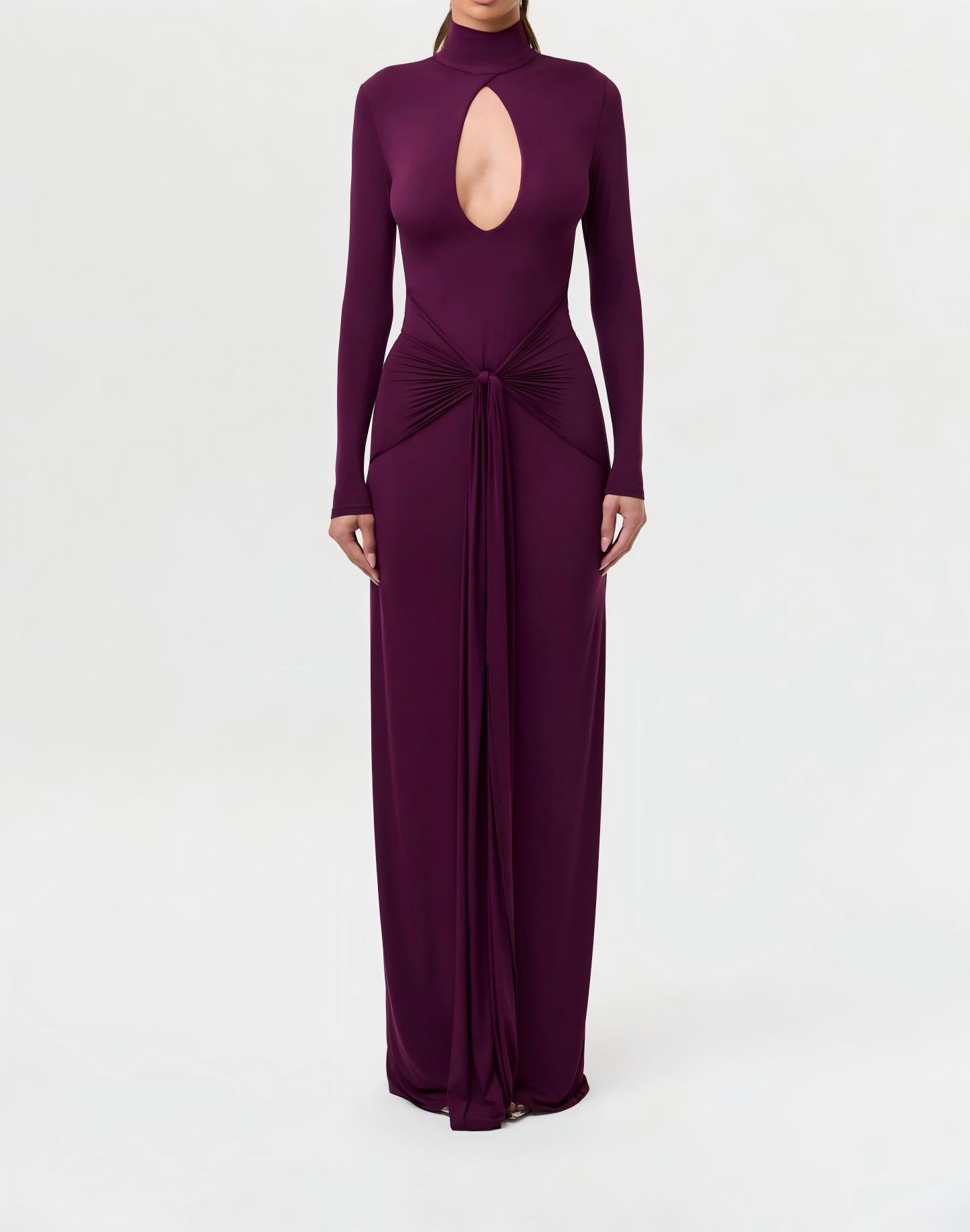 Slim-fit, waist-cinching, knotted solid color long-sleeved dress