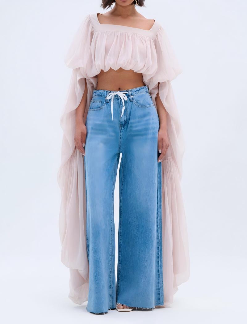 Loose-fitting off-shoulder long-sleeved shirt